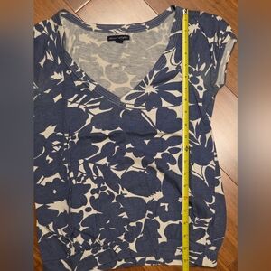 American Eagle Outfitters Blue and Cream Top